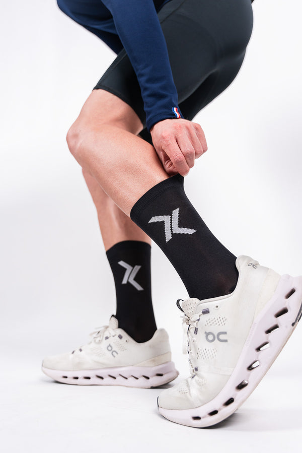 chaussettes hautes de running noir