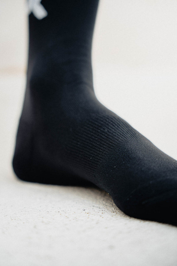 chaussettes running hautes minimalistes